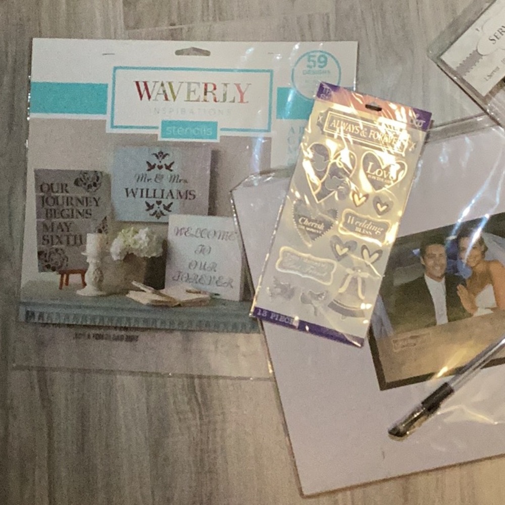 NWT NEVER OPENED WEDDING BUNDLE